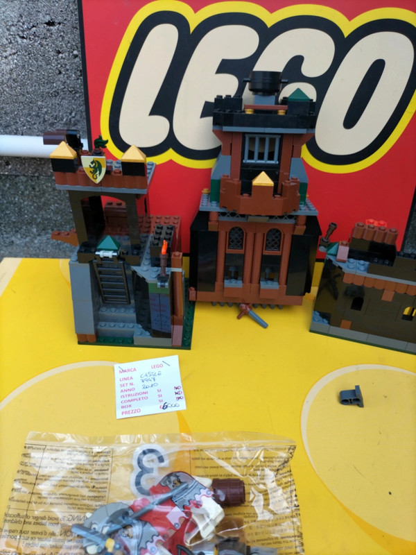 Set lego Castle 7947 usato incompleto