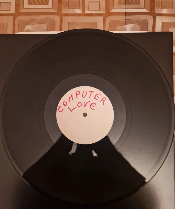 Vinile Unconditional Computer Love