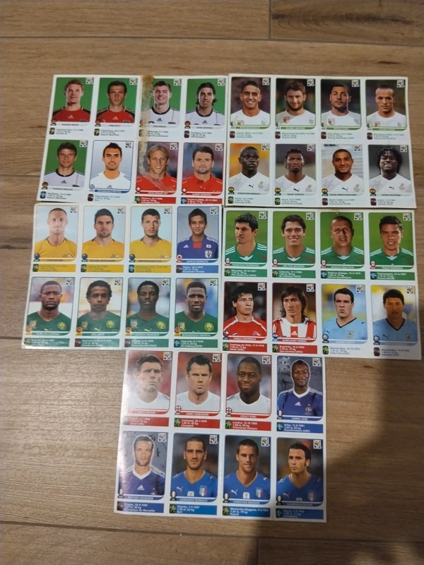 40 figurine panini mondiali sud africa