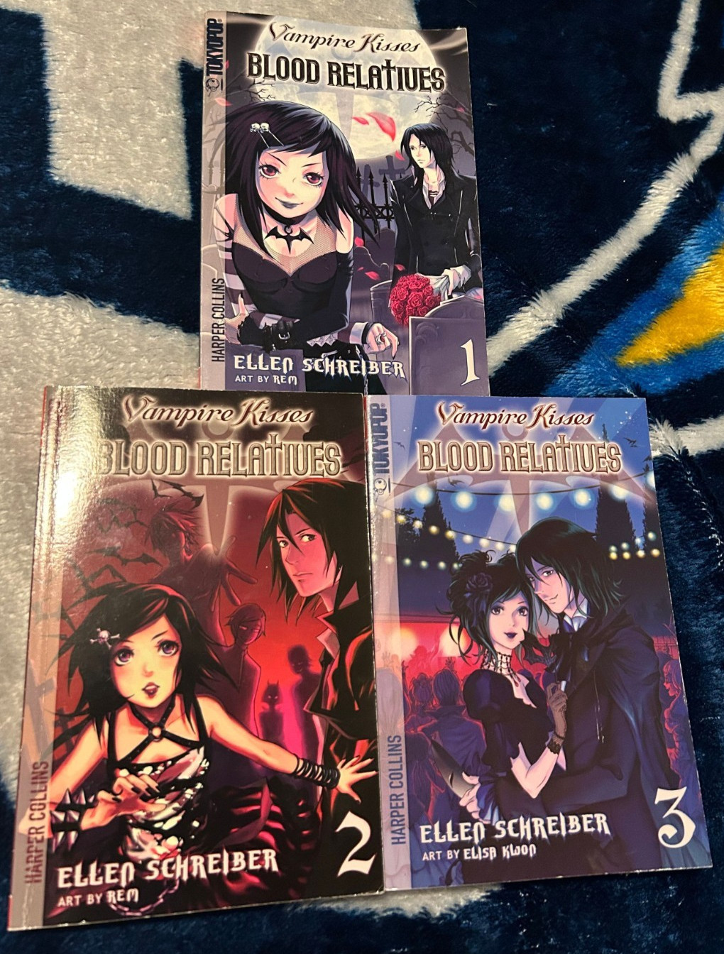 Vampire Kisses Blood Relatives volume 1-3 manga inglese Ellen Schreiber Tokyopop