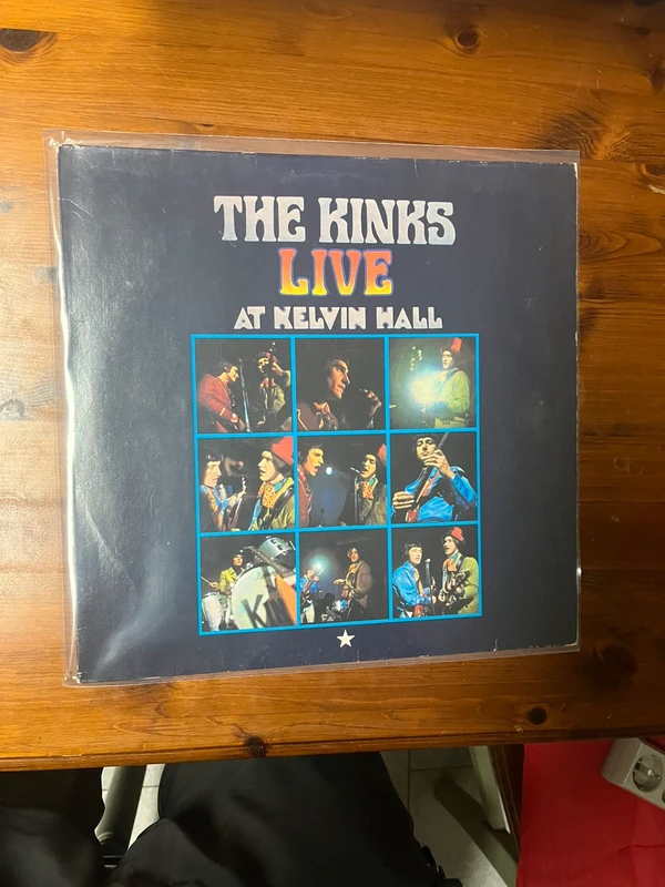 The kinks live