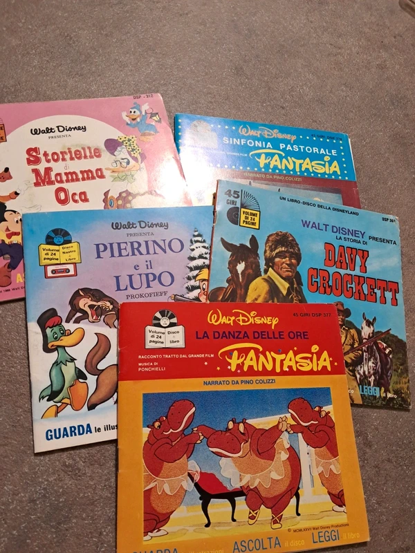 45 giri e libri Walt Disney