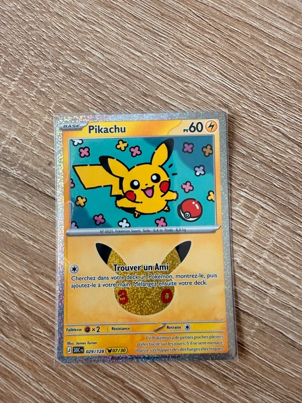 Pikachu 29/128 30 ans Pokémon