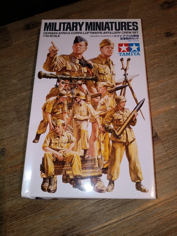 Tamiya Modellbau Satz Plastik 1:35 German Africa Luftwaffe Artillery Crew