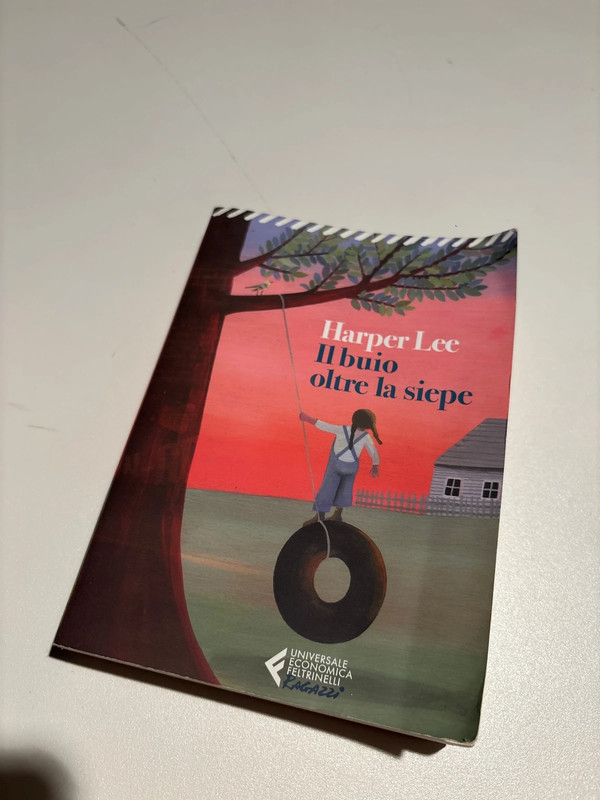 Il buio oltre la siepe
