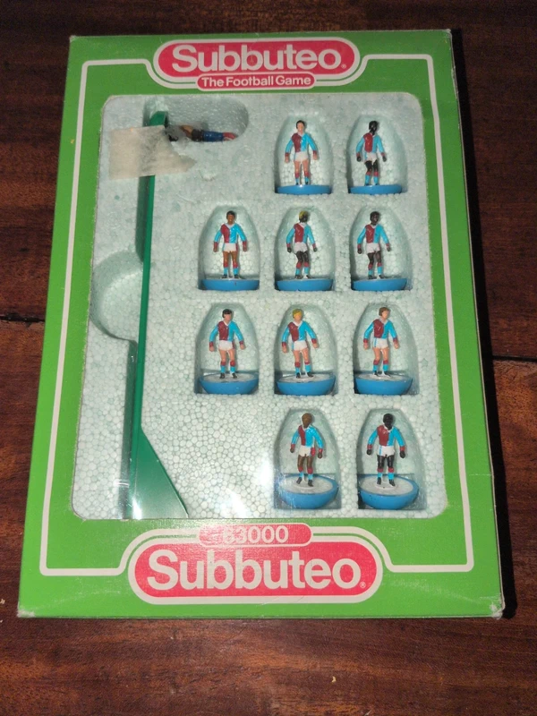 Équipe Subbuteo LW - Manchester City Strasbourg Lazio - partiellement repeinte