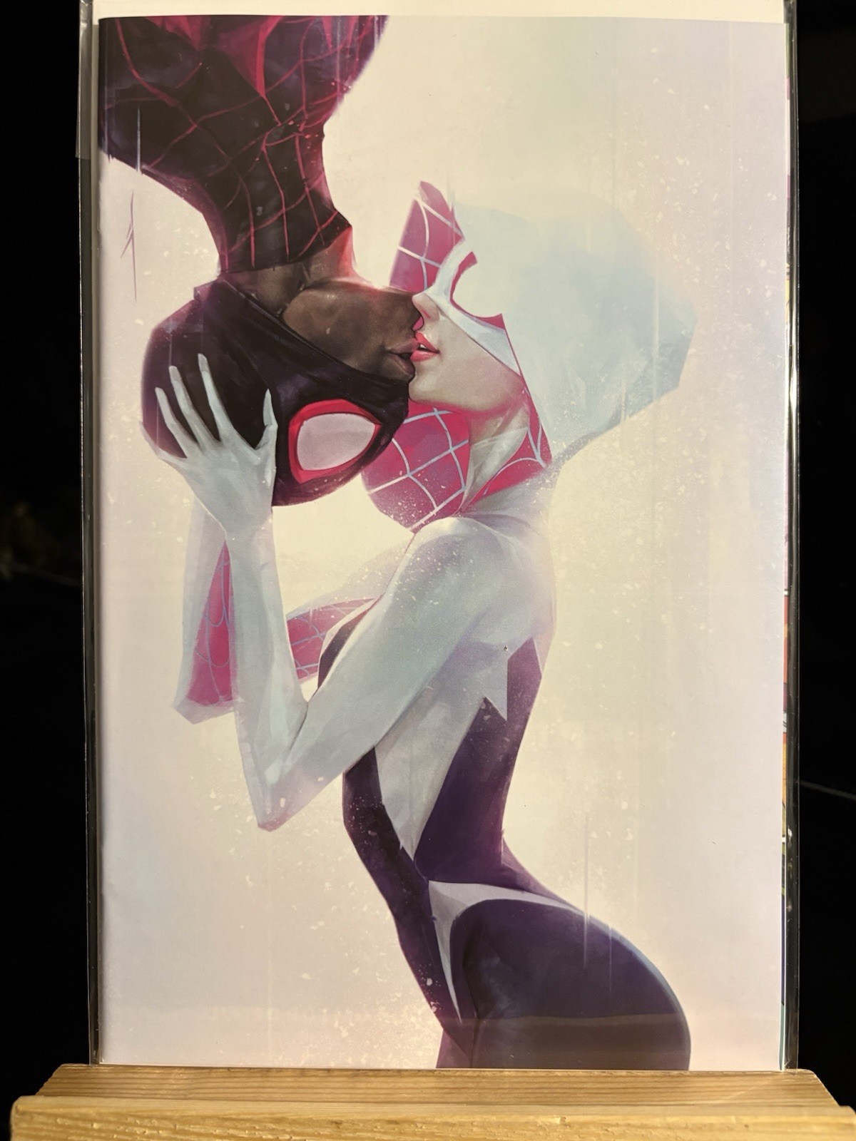 AMAZING SPIDER-MAN #44 (VARIANTE ESCLUSIVA IVAN TAO MIGLIA/SPIDER-GWEN VIRGIN)