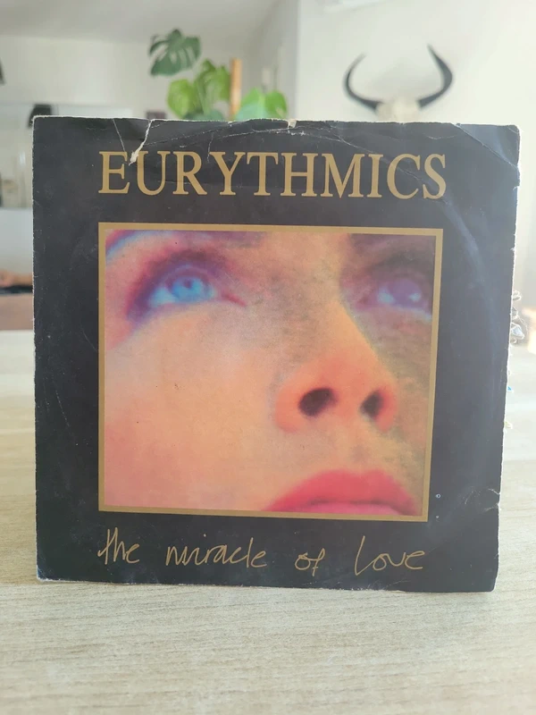 45 t eurythmics