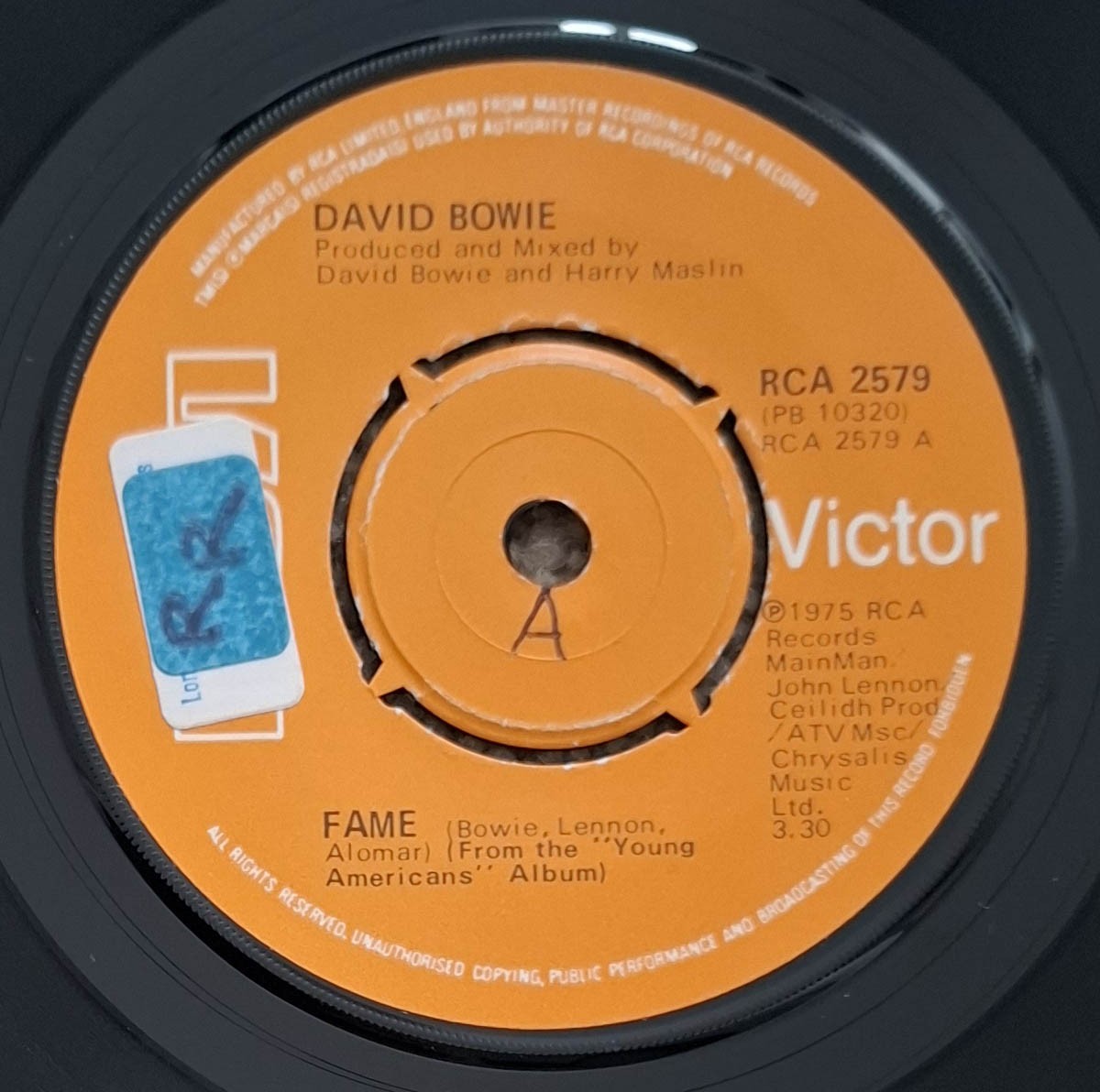 David Bowie 'Fame' 7" vinyl single RCA records RCA 2579