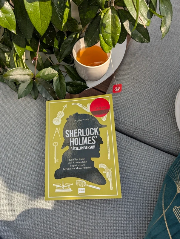 Sherlock Holmes' Rätseluniversum: Knifflige Rätsel und Gedankenspiele inspiriert von dem berühmten M