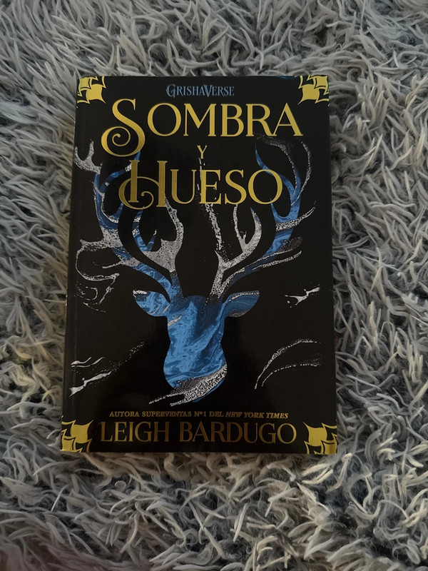 Sombra y hueso