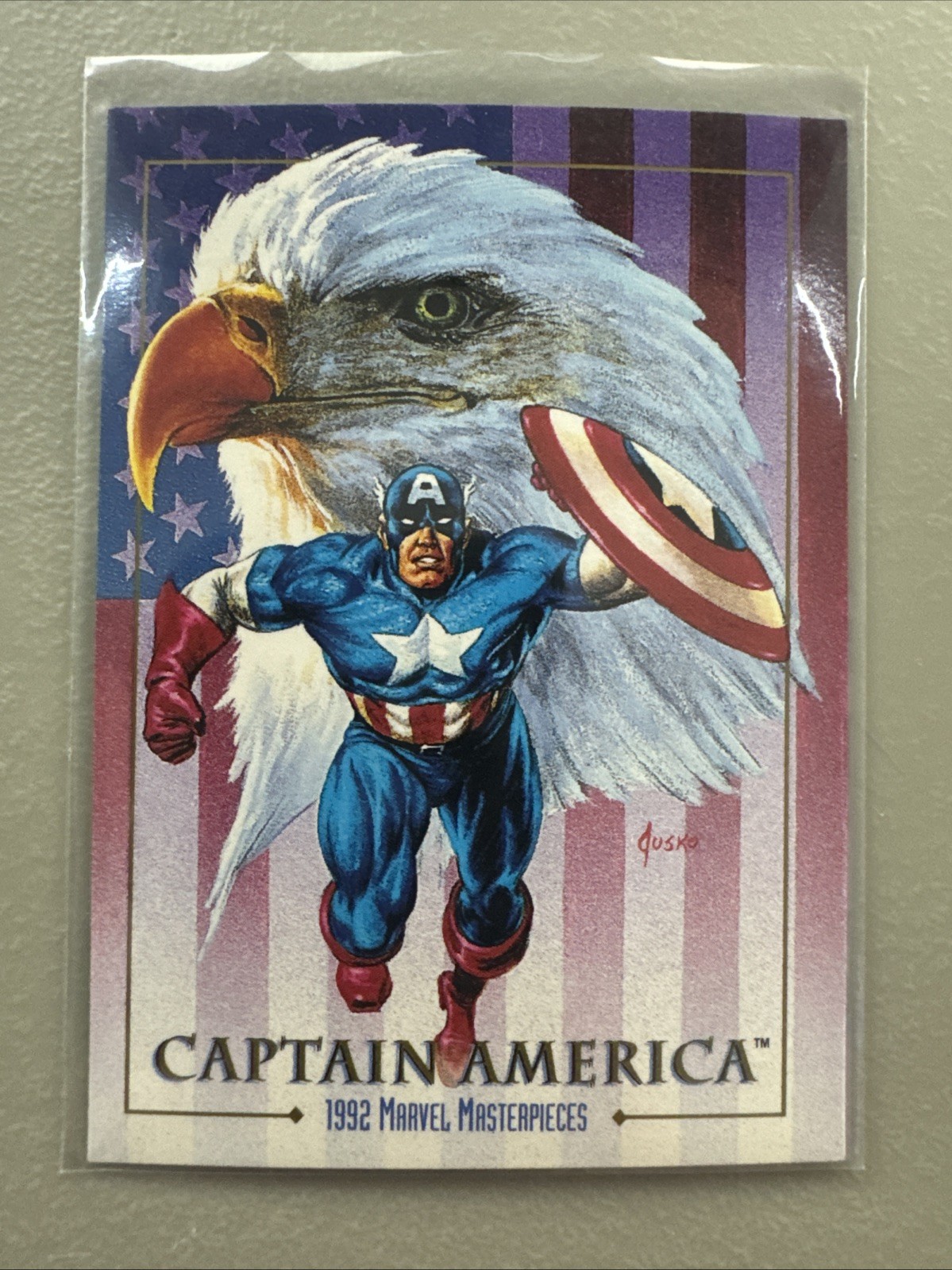 1992 SkyBox Marvel Masterpieces #16 Captain America Base Card N4