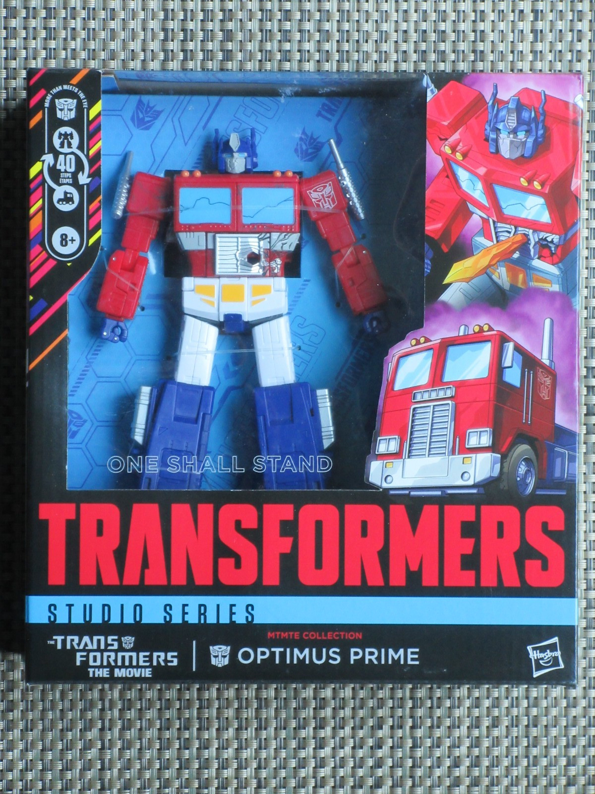 Transformers Optimus Prime action figure collezione Autobot Studio MTMTE nuovo con scatola