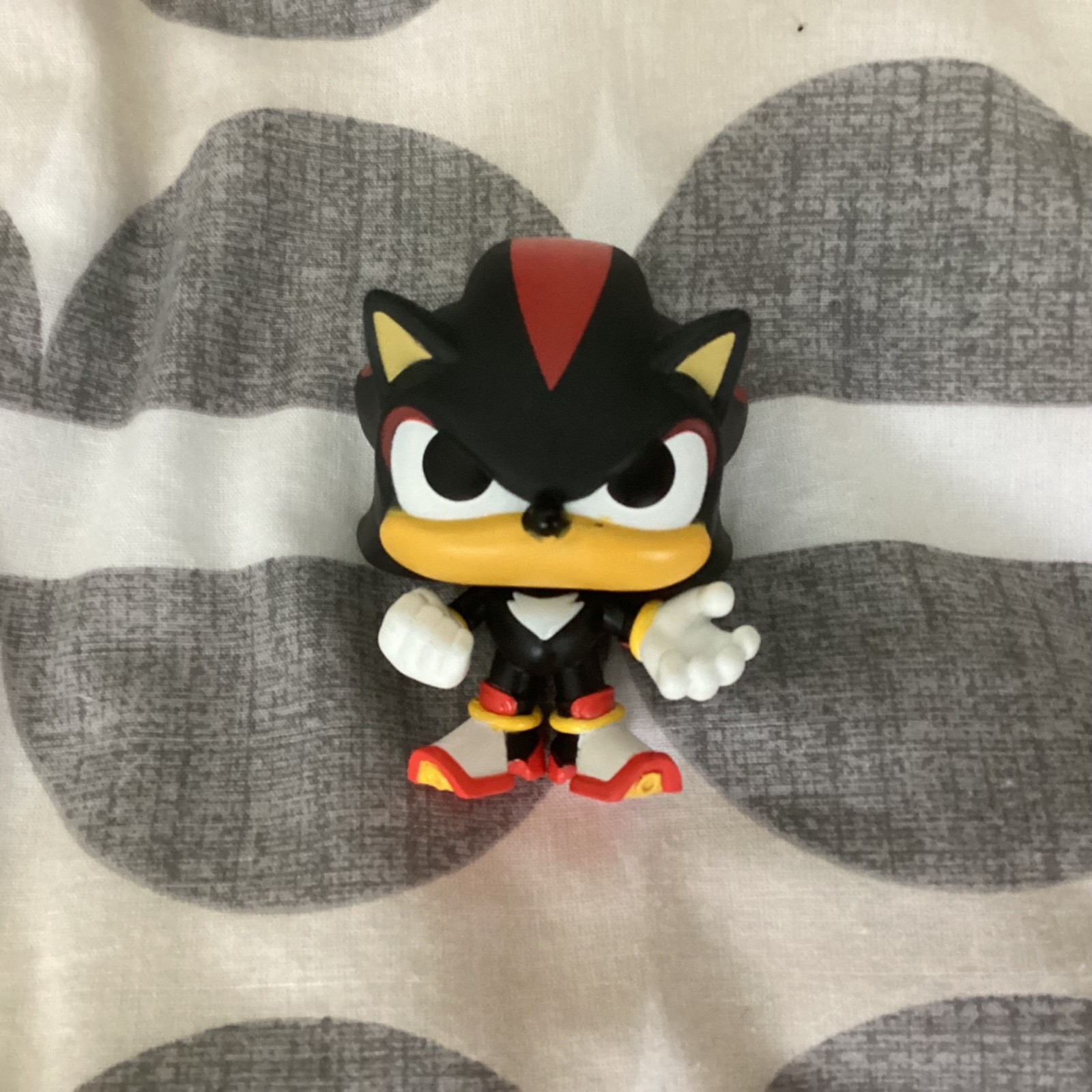 Funko Mystery Minis: Sonic the Hedgehog — Shadow 1/12 Rarity Vinyl Figure