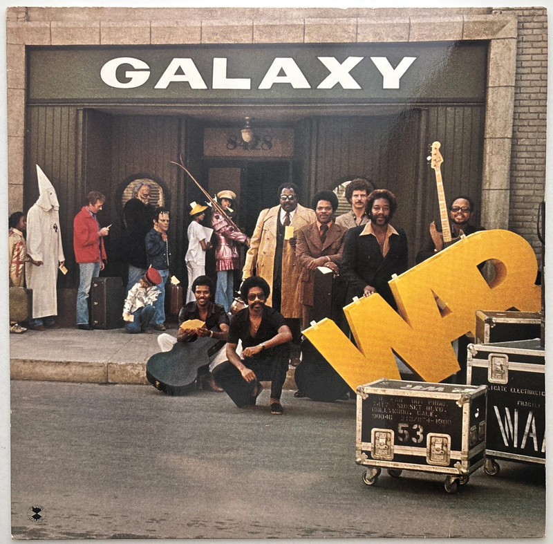 Vinyl War – Galaxy