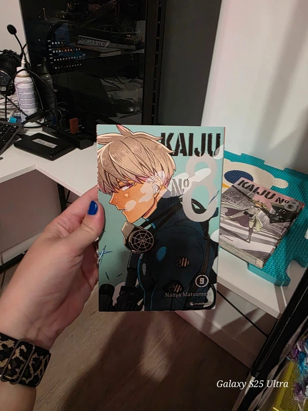 Kaiju N°8 – Tome 9 – Manga Shonen – Naoya Matsumoto