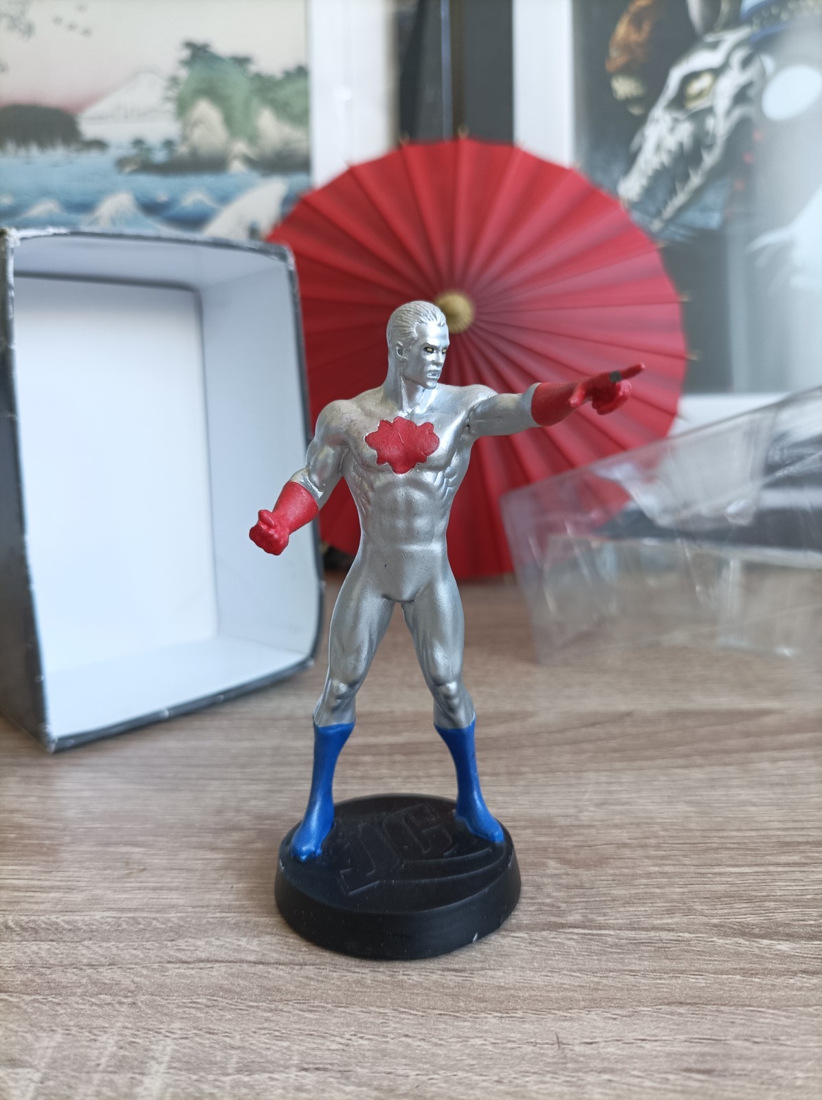 Eaglemoss DC Comics collezione statuette supereroi capitano atomico piombo