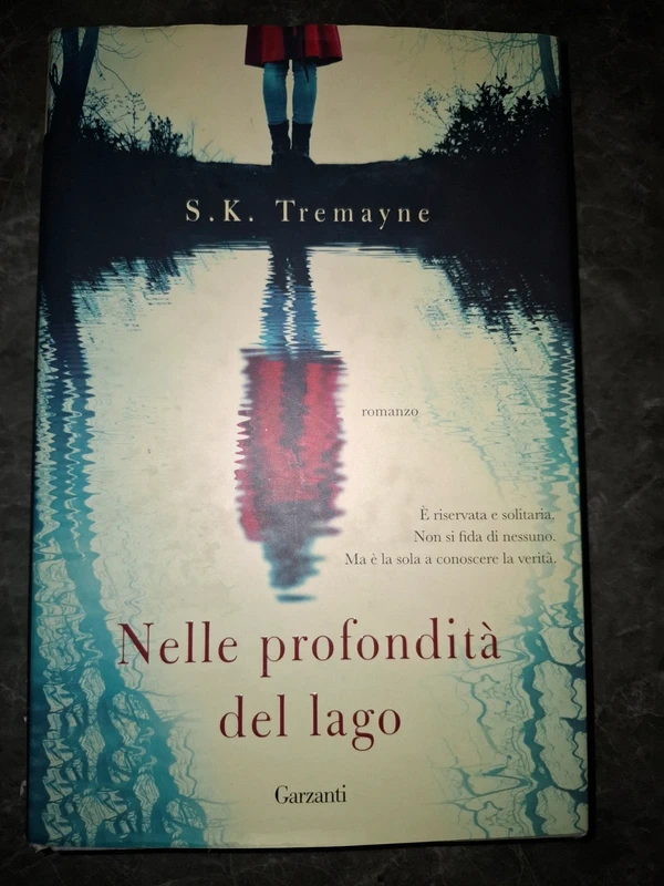 Nelle profondita' del lago