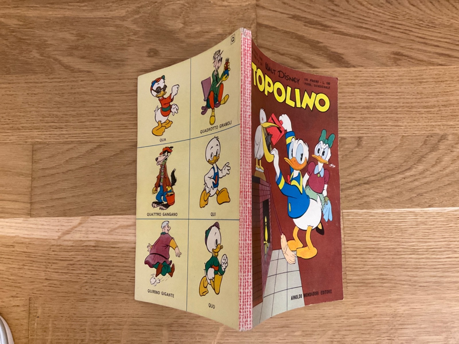 TOPOLINO LIBRETTO N.231 MONDADORI DISNEY 1960  CON BOLLINO E FIGURINE