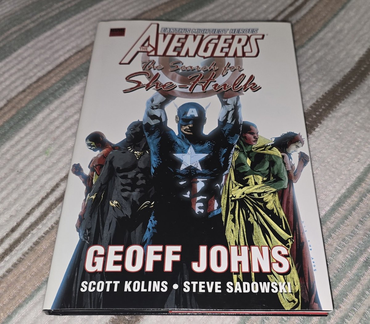 Avengers The Search for She Hulk Hard Back Cover HB HC First Print Graphic Novel