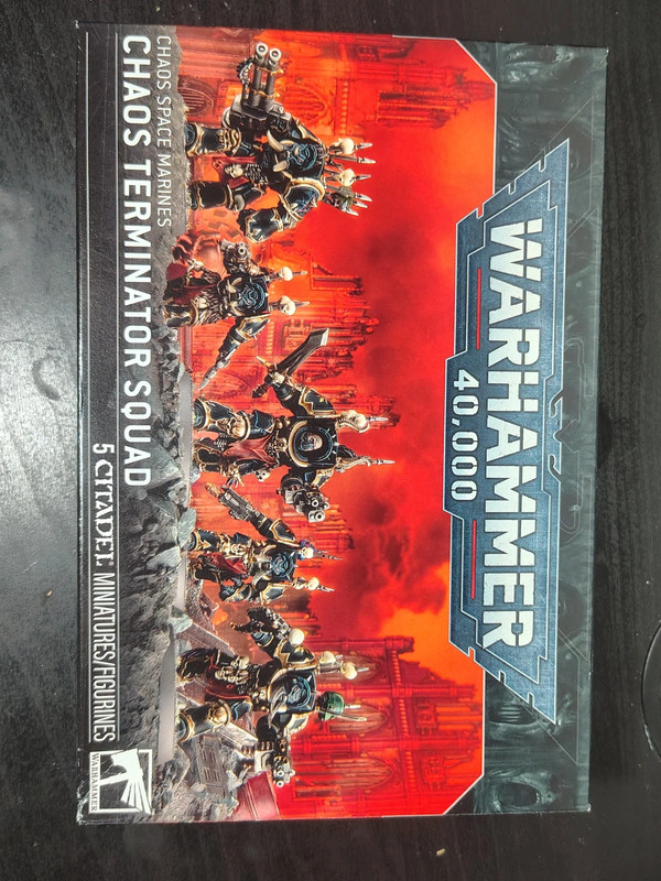 Chaos Terminator Squad warhammer 40k just the box and the instructions
