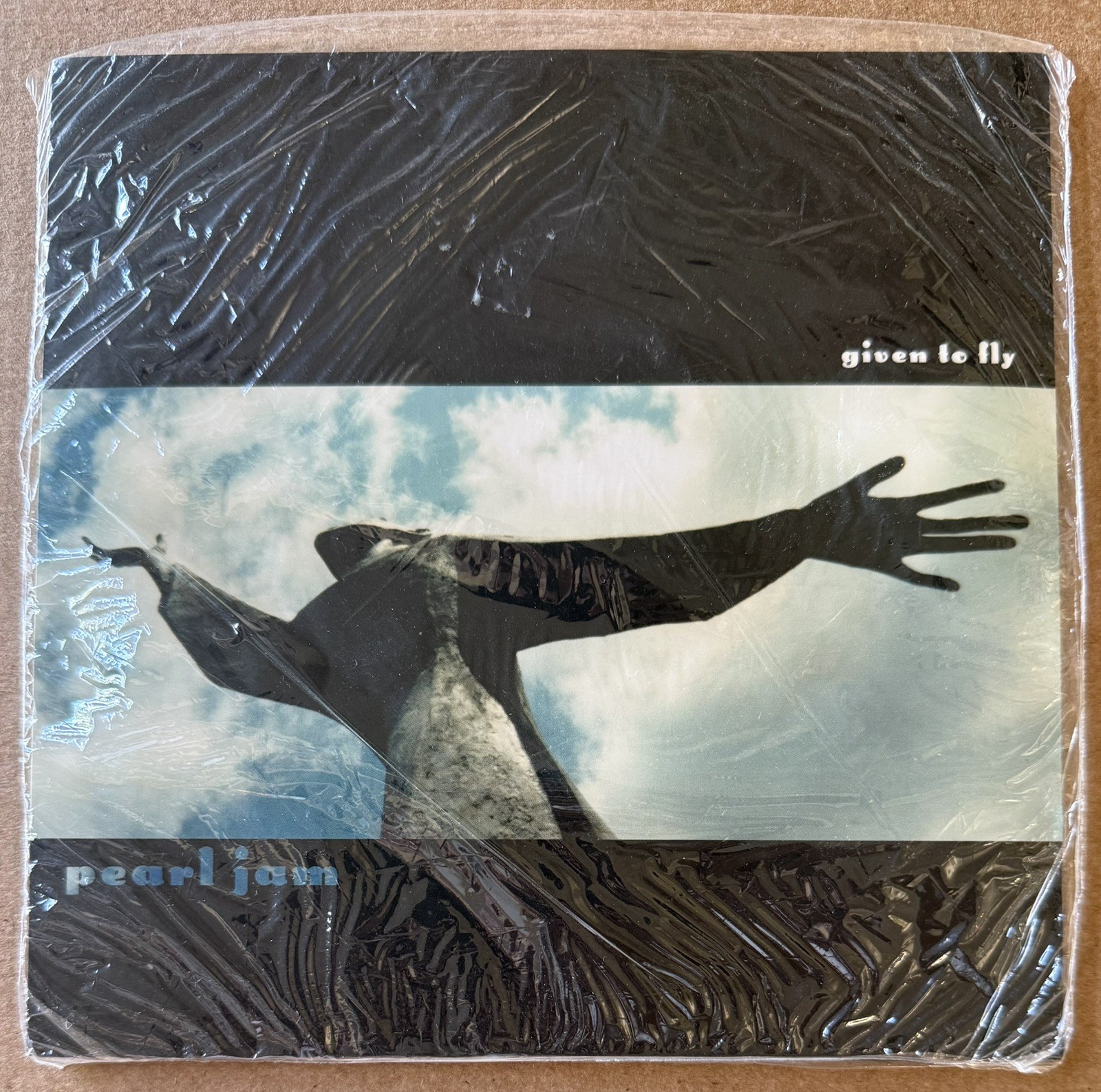 PEARL JAM Given To Fly 7” Vinyl Single 1997 US 1st Pressing Epic 34 78797 SEALED
