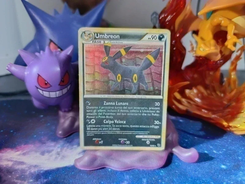 Carta Pokémon Umbreon Holo - 10/90 - Rara/Vintage - Holo