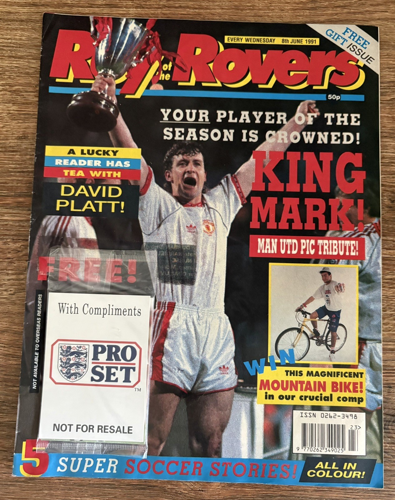 Roy Of The Rovers  -8th June 1991 - New Sealed England Pro Set Free Gift
