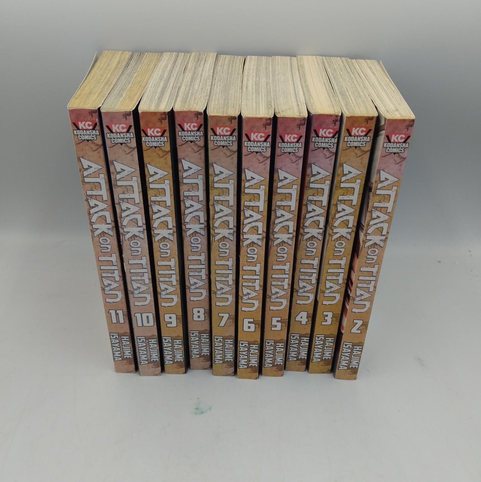 Attack on Titan  2 - 11 Paperback Hajime Isayama Manga English