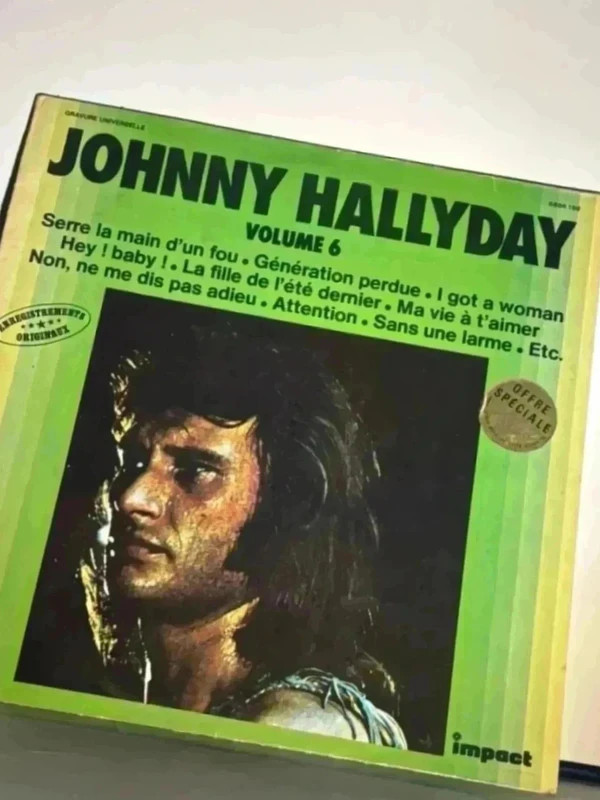 Vinyle Johnny Hallyday, volume 6 offre spécial
