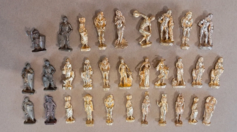 Lot feves miniature