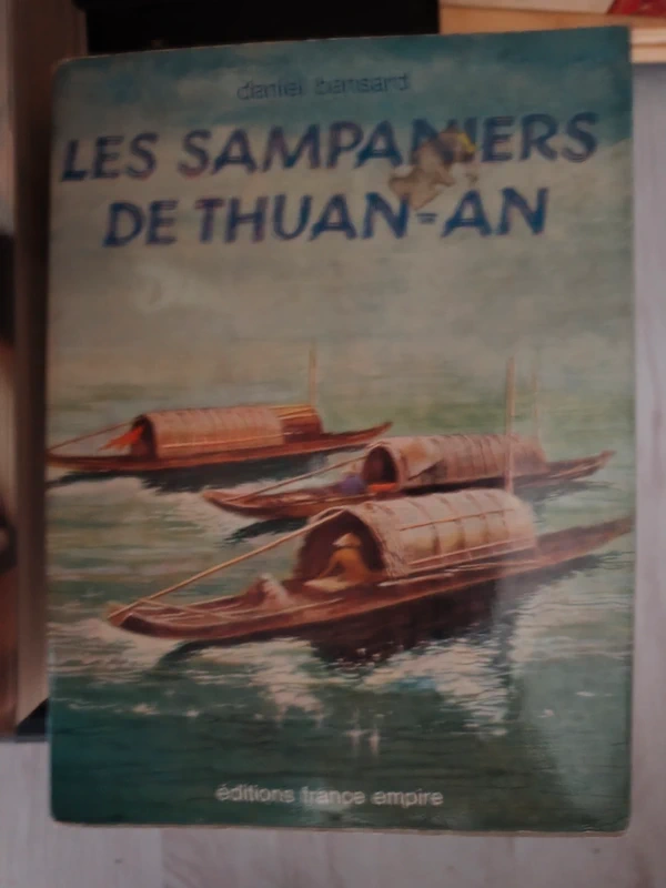les sampaniers de thuan-an