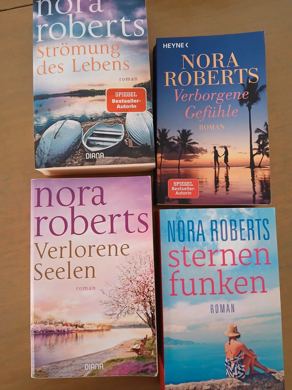 4 deutsches Buch - 4 Nora Roberts romane - liebe - spannung, bestseller