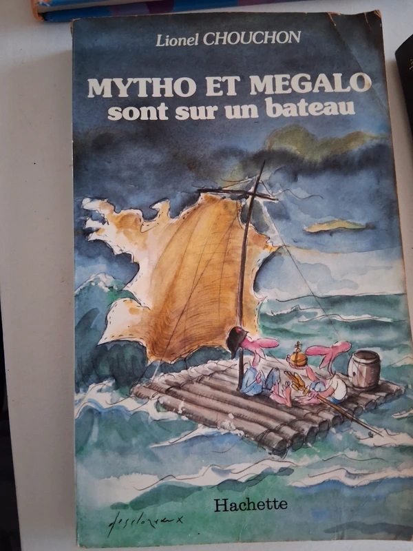 Mytho et megalo sont sur un bateau