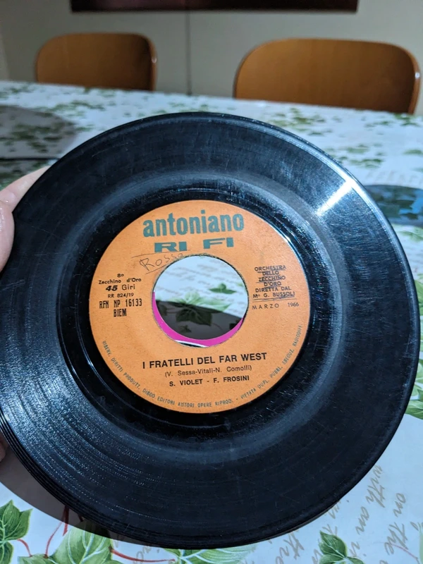 45 giri dello zecchino d'oro