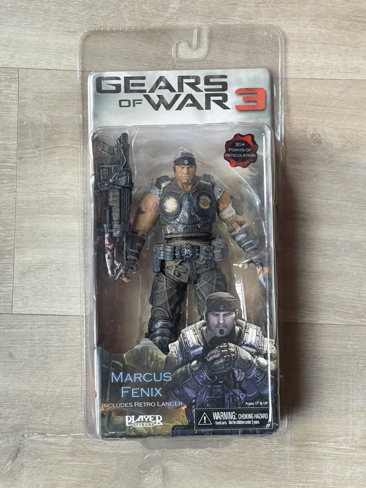 NECA: Gears of war 3; Marcus Fenix inc retro lancer 