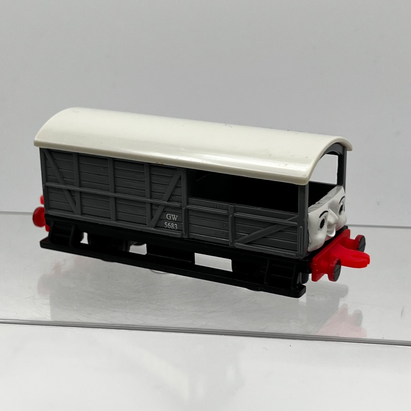 Vintage ERTL Thomas & Friends Toad The Brake Van Carriage GW 5683 Diecast #18
