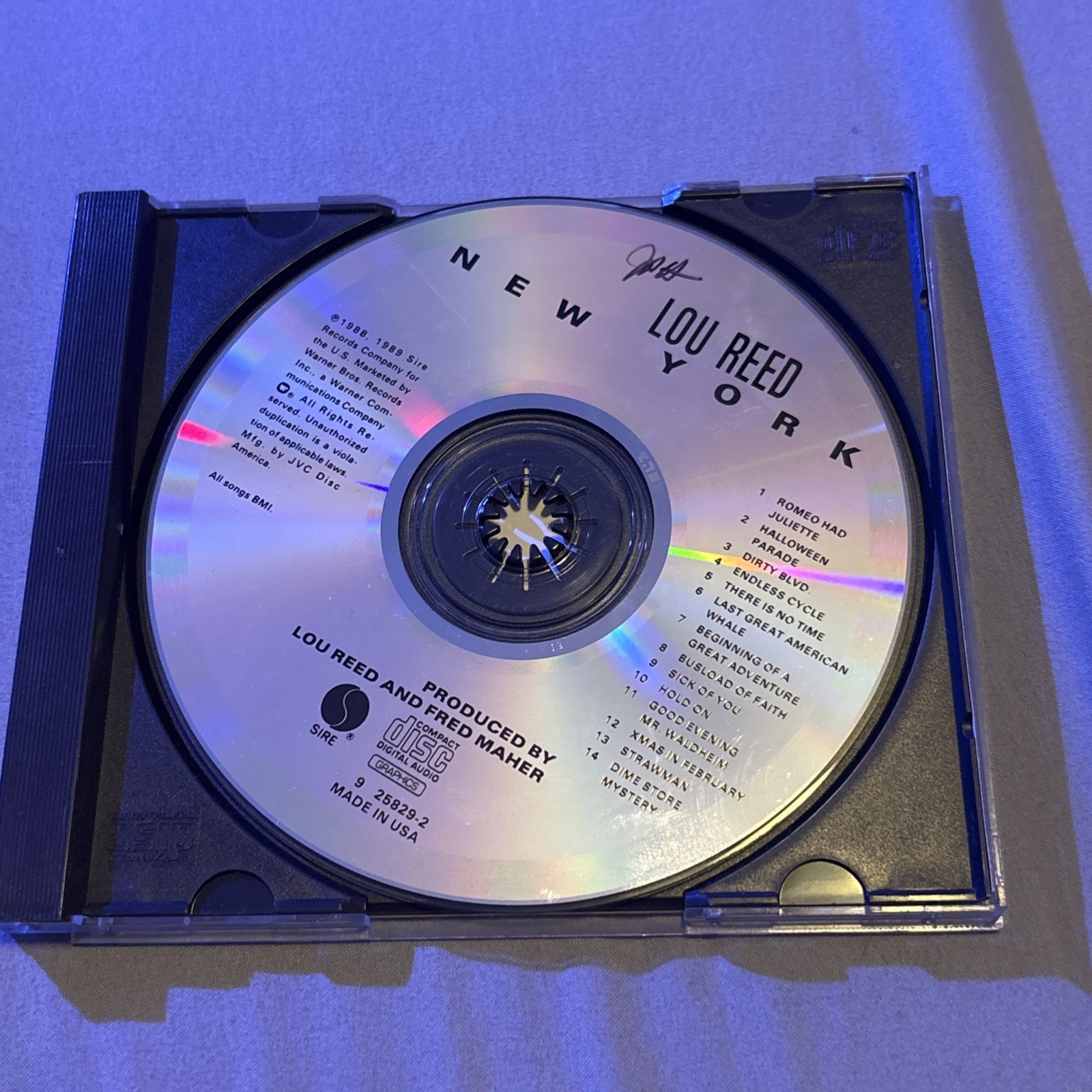 New York by Lou Reed: Used Front CD disc is gone