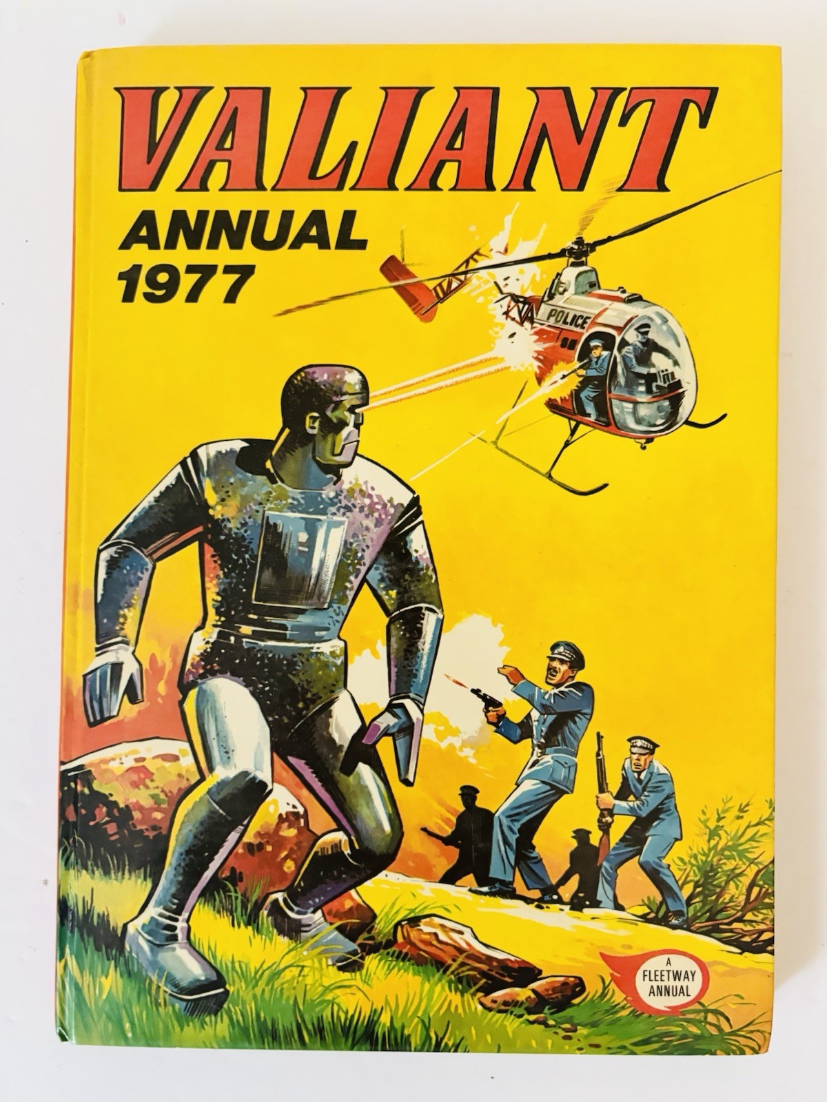 Valiant Annual 1977 Unclipped Fleetway IPC Magazines Vintage Comic Annual