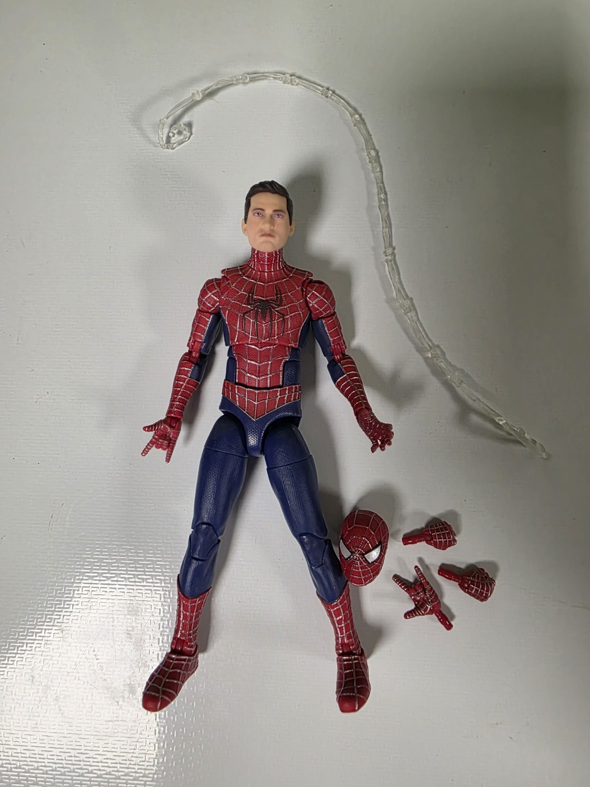 Marvel Legends Friendly Neighborhood Spider-Man No Way Home Tobey Maguire 