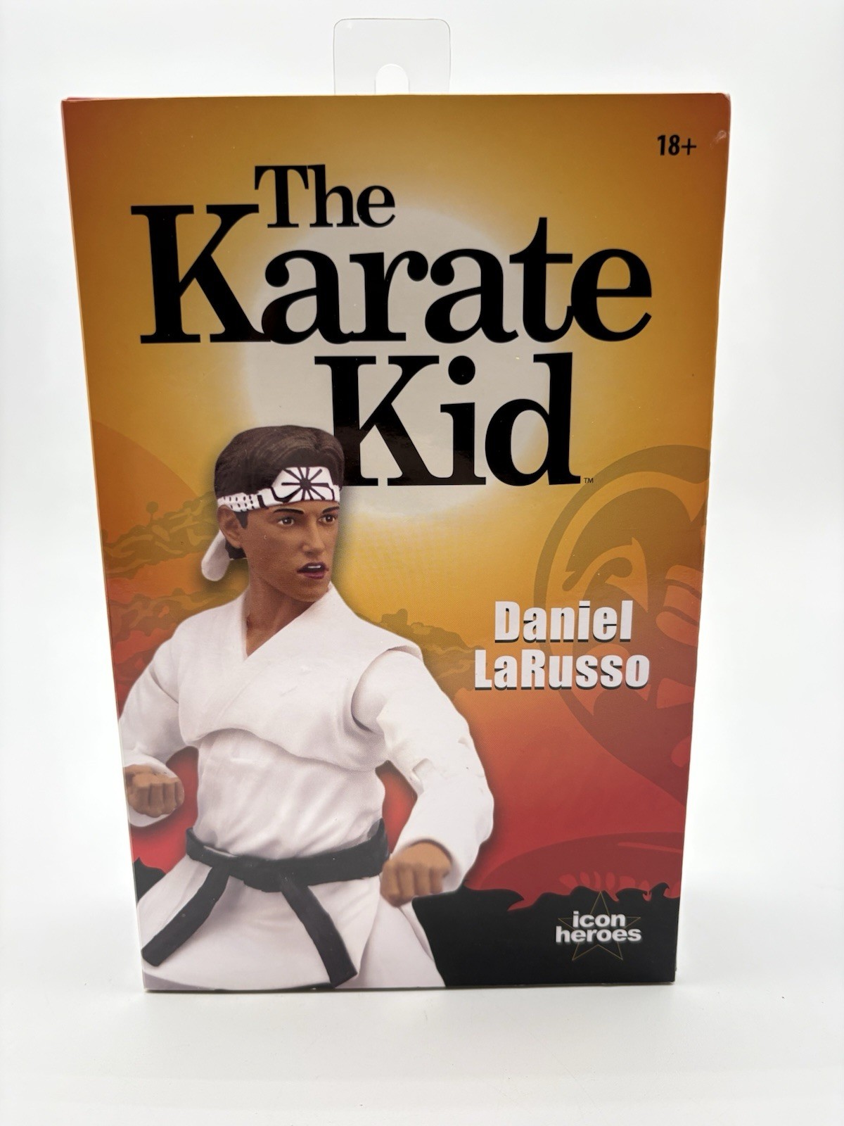 Modellino The Karate Kid Daniel LaRusso All Valley Champion Icon 6 pollici 