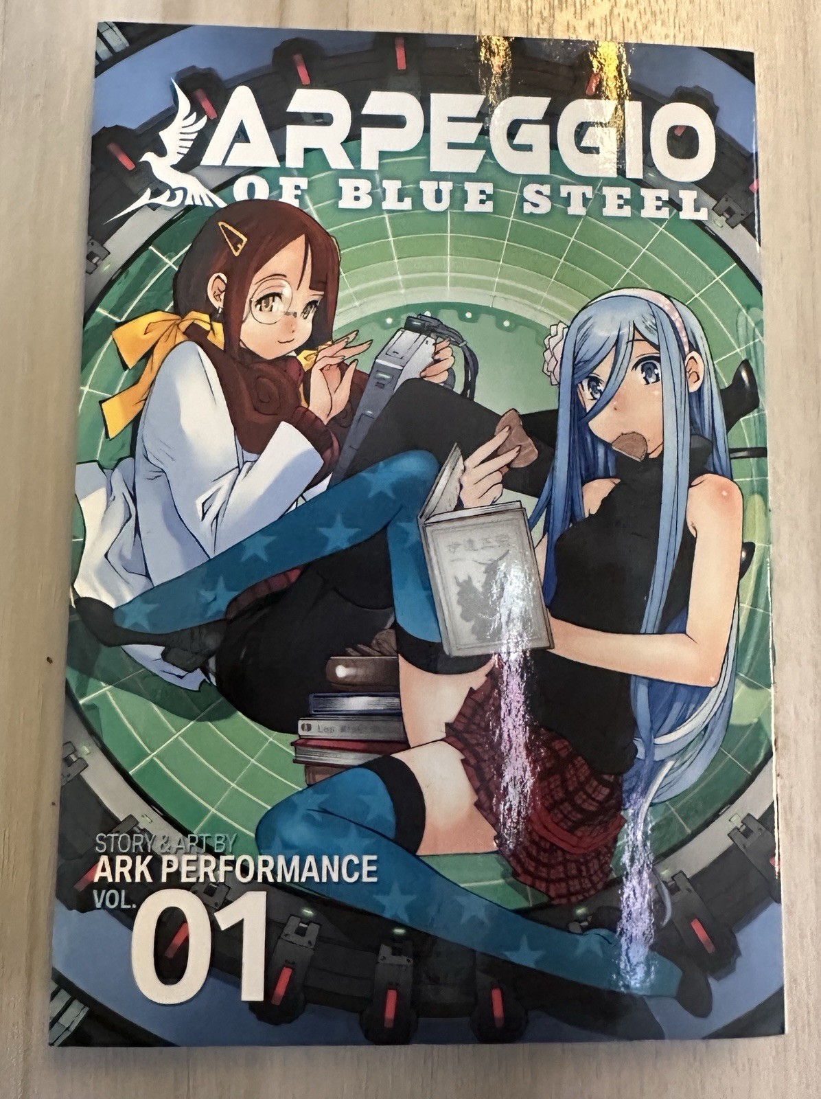 Arpeggio di Acciaio Blu Vol. 1 Manga Ark Performance Loot Crate variante esclusiva