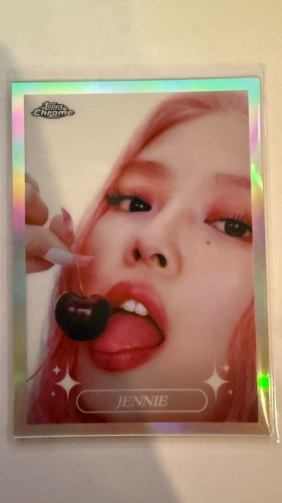 Jennie 2026 Topps Chrome x Jennie #CC6 Chromium Close-Ups REFRACTOR