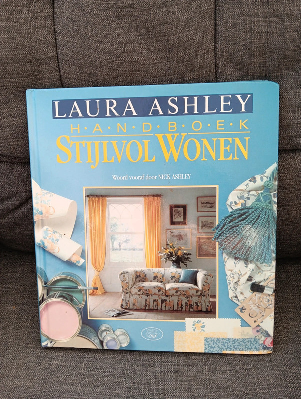 Laura Ashley  handboek