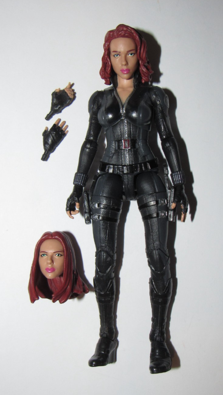 Marvel Legends personaggio Vedova Nera serie Mandroid completo ottimo