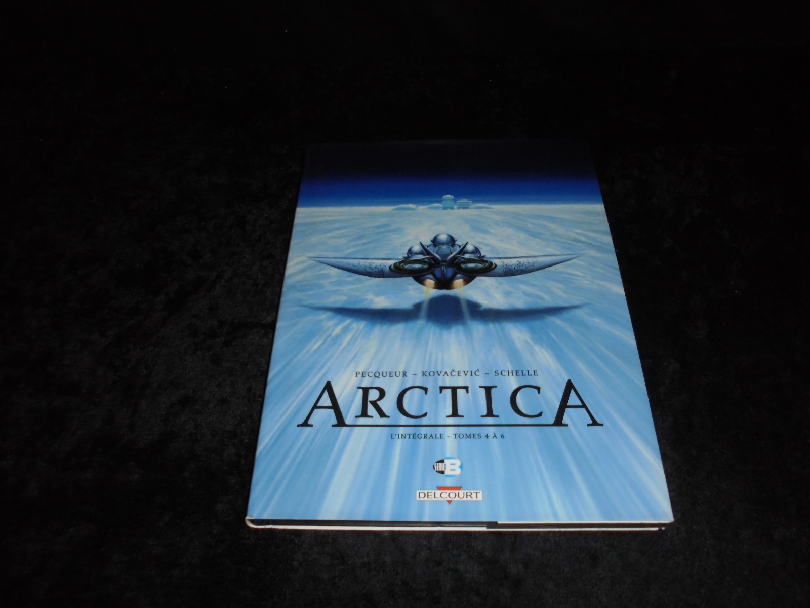 Pecqueur / Kovacevic : Arctica Intégrale 2 Editions Delcourt DL 02/2018