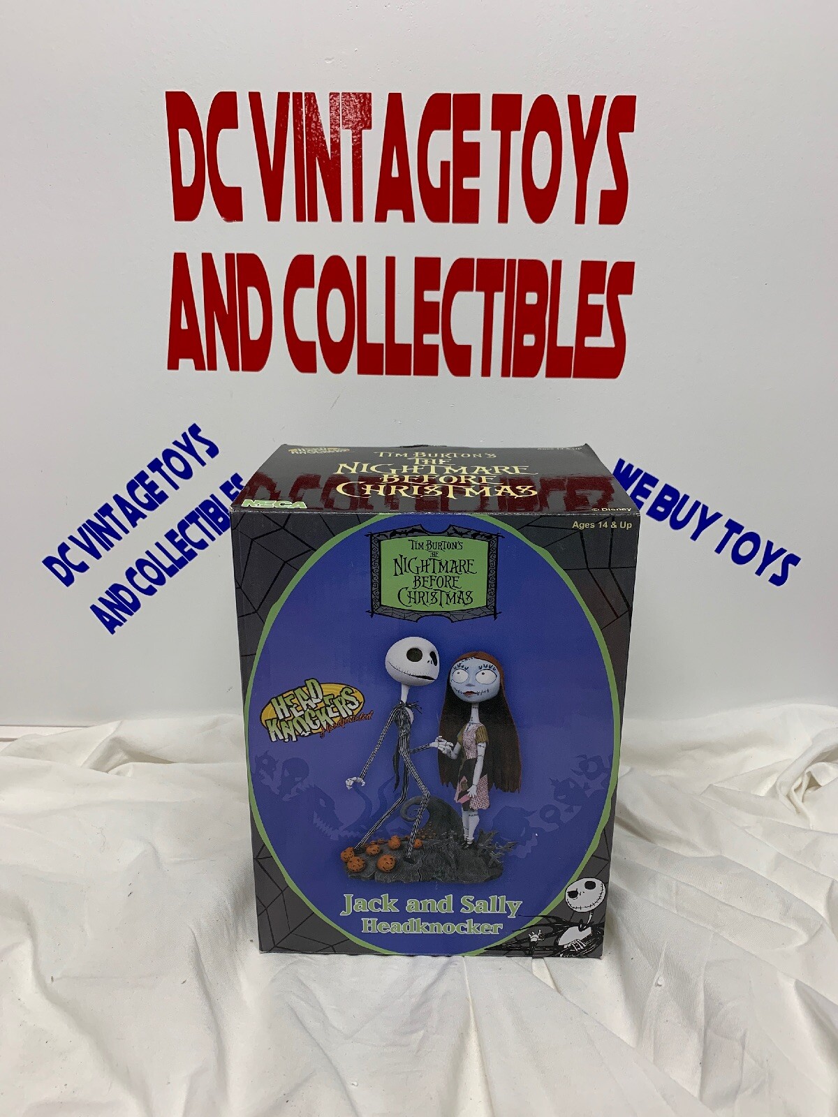 NECA Nightmare Before Christmas Jack & Sally Headknockers Hill Top Resin Disney
