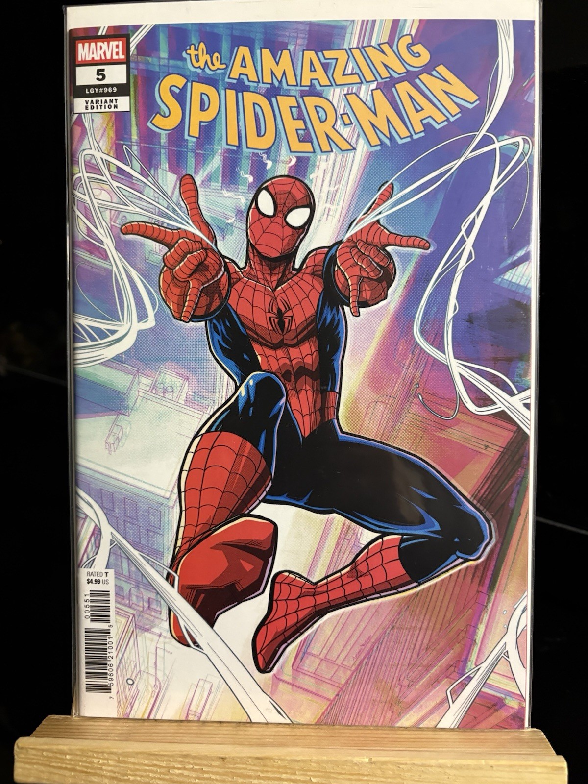 The Amazing Spider-Man #5 (969) Variant Edition-Luciano Vecchio Cover (Marvel) 
