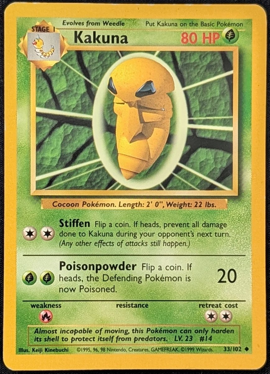 Kakuna 33/102 Erba Non Comune WOTC 1999 Set Base Carta Pokemon LP/MP