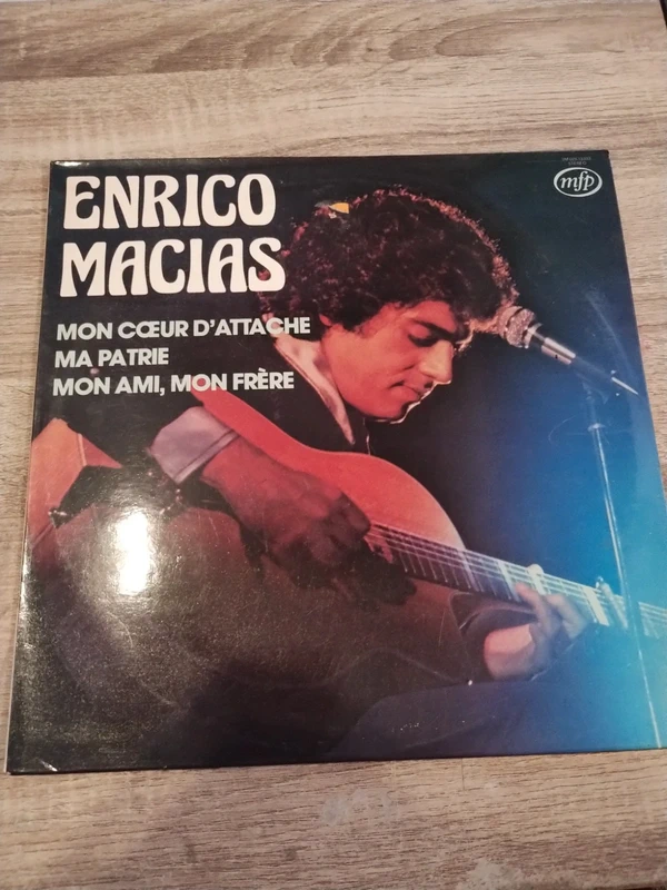 Enrico Macias
